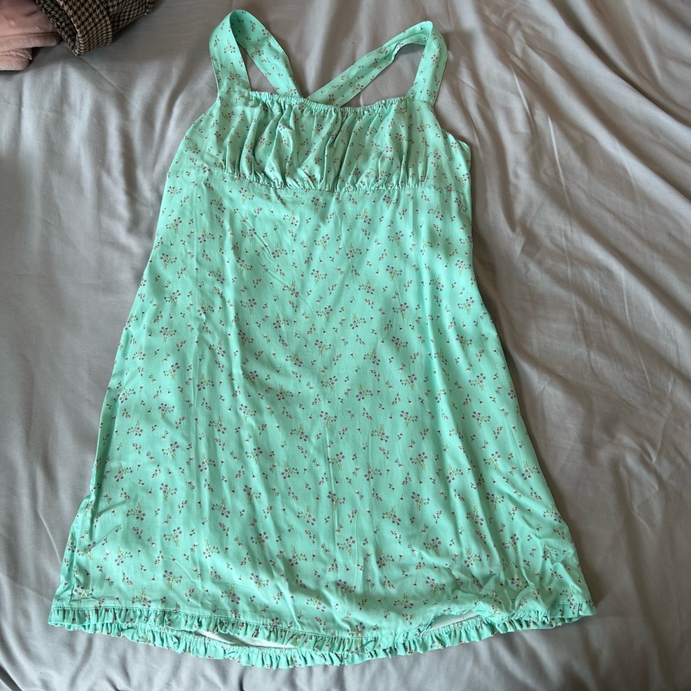 Backyard Roses - Petal Mini Dress - Picture 6 of 10